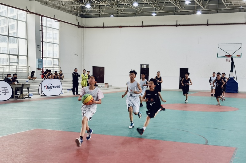 宝多宝体育- 多宝体育官方网站- 多宝体育APP下载 DUOBAO SPORTS马iX3以900公里续航破局传统豪华与电动智能共舞新赛道